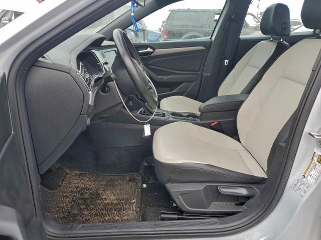 Volkswagen Jetta S Image 11