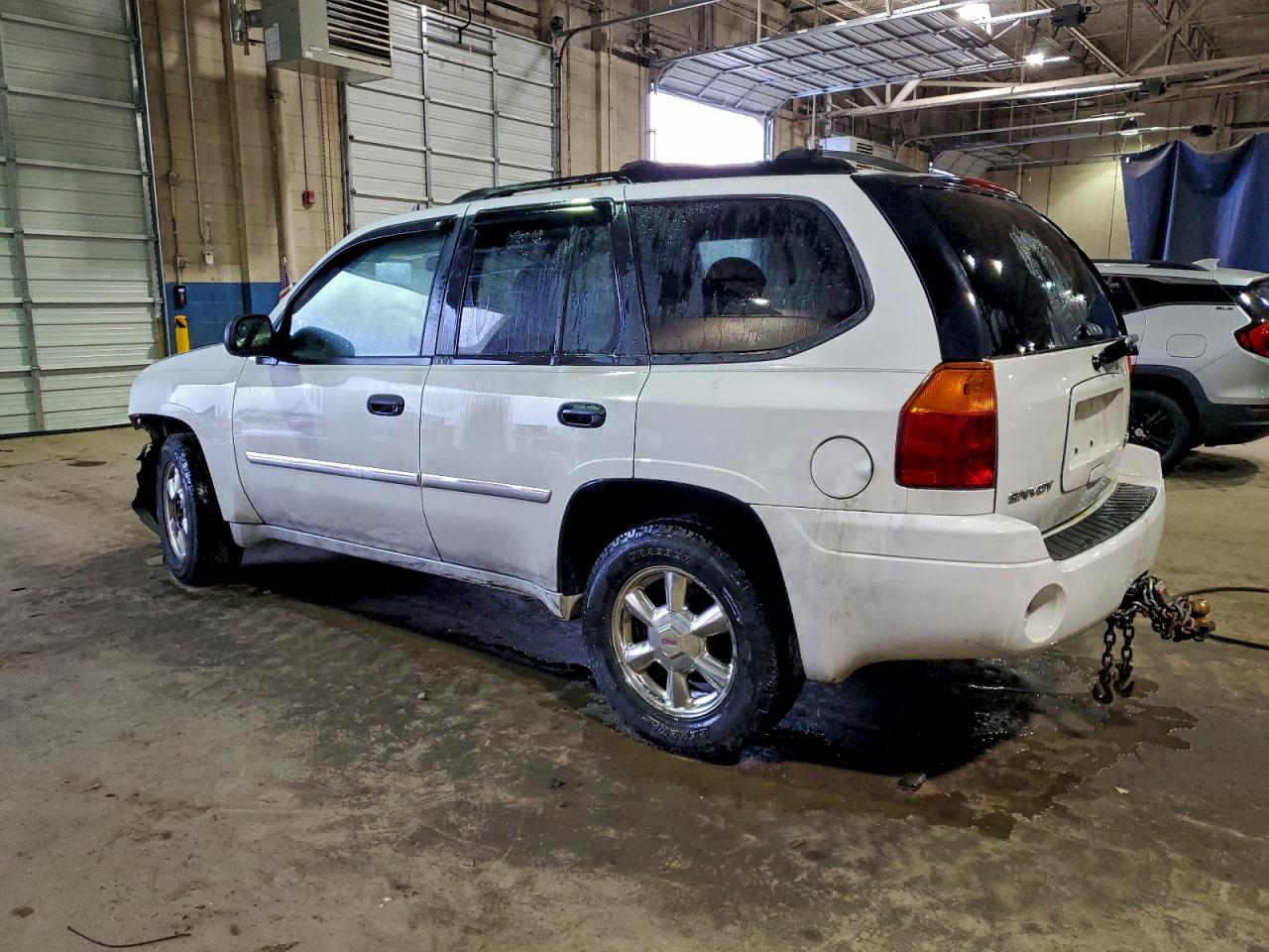 GMC Envoy Image 11