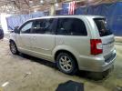 Chrysler Minivan Touring Image 13