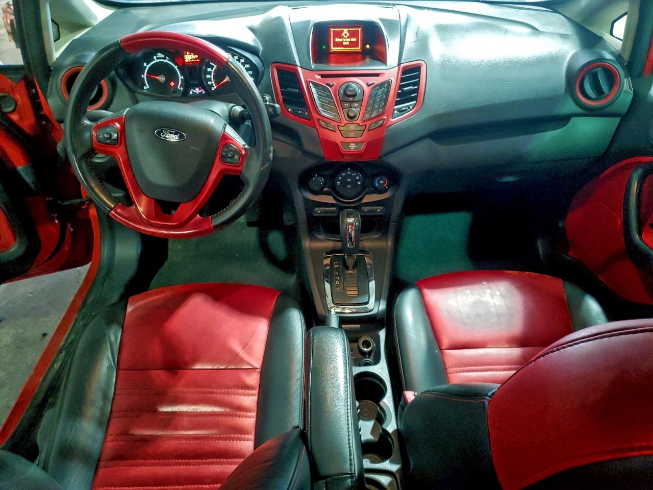 Ford Fiesta Titanium Image 12