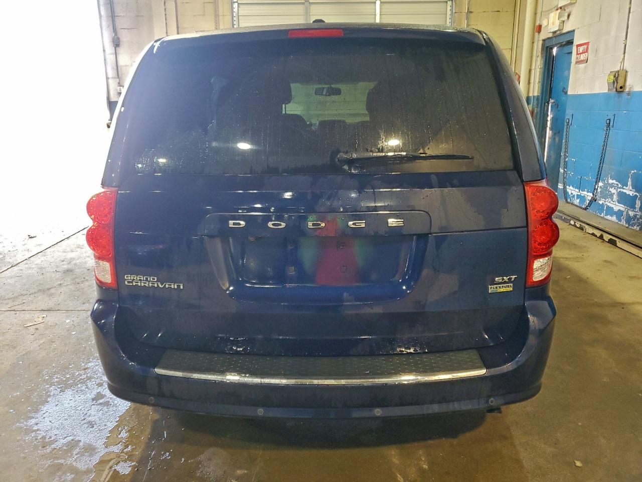 Dodge Caravan Sxt Image 5