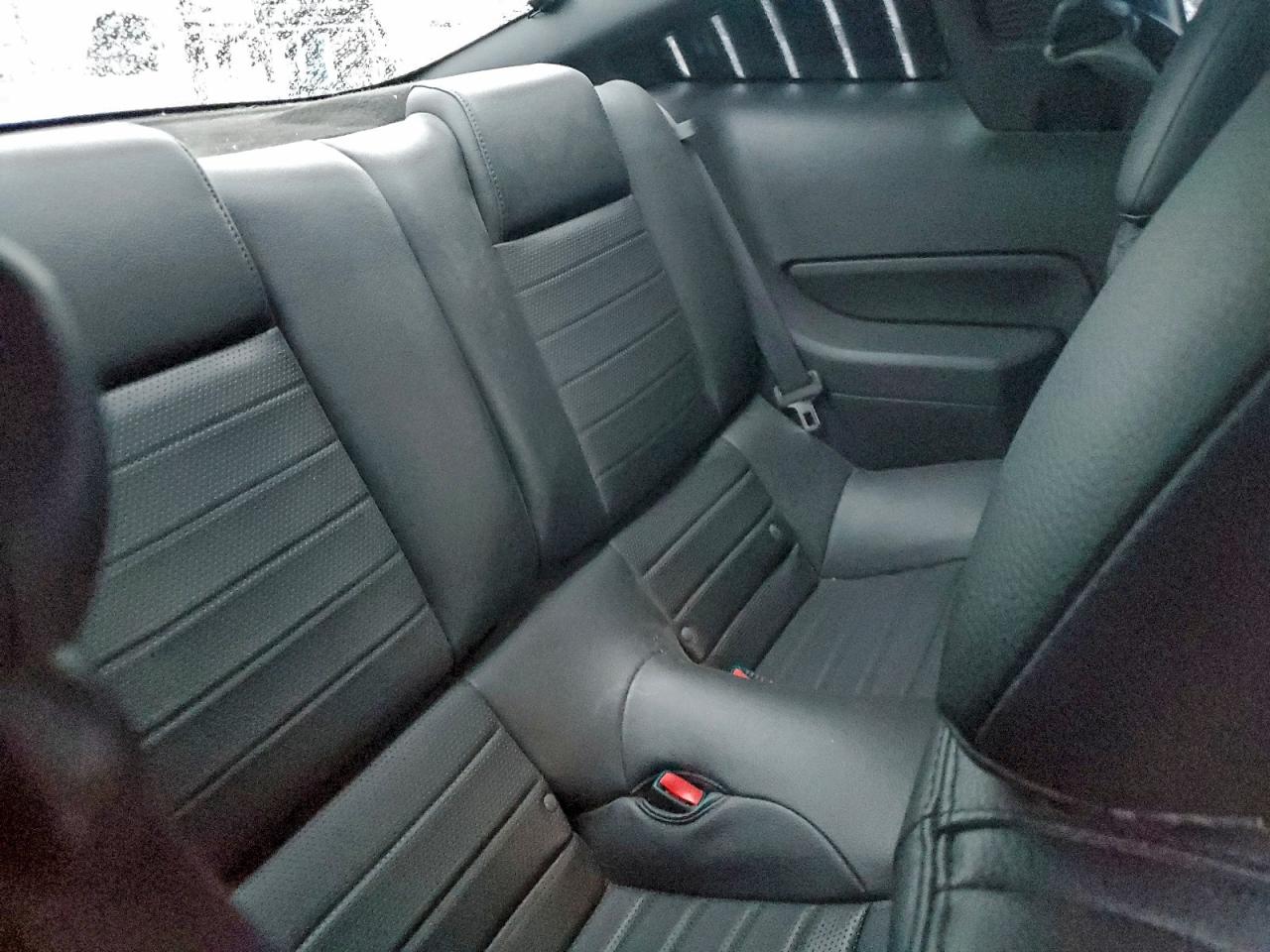 Ford Mustang Gt Image 8