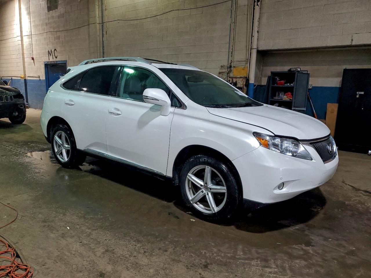 Lexus RX 350 Image 2