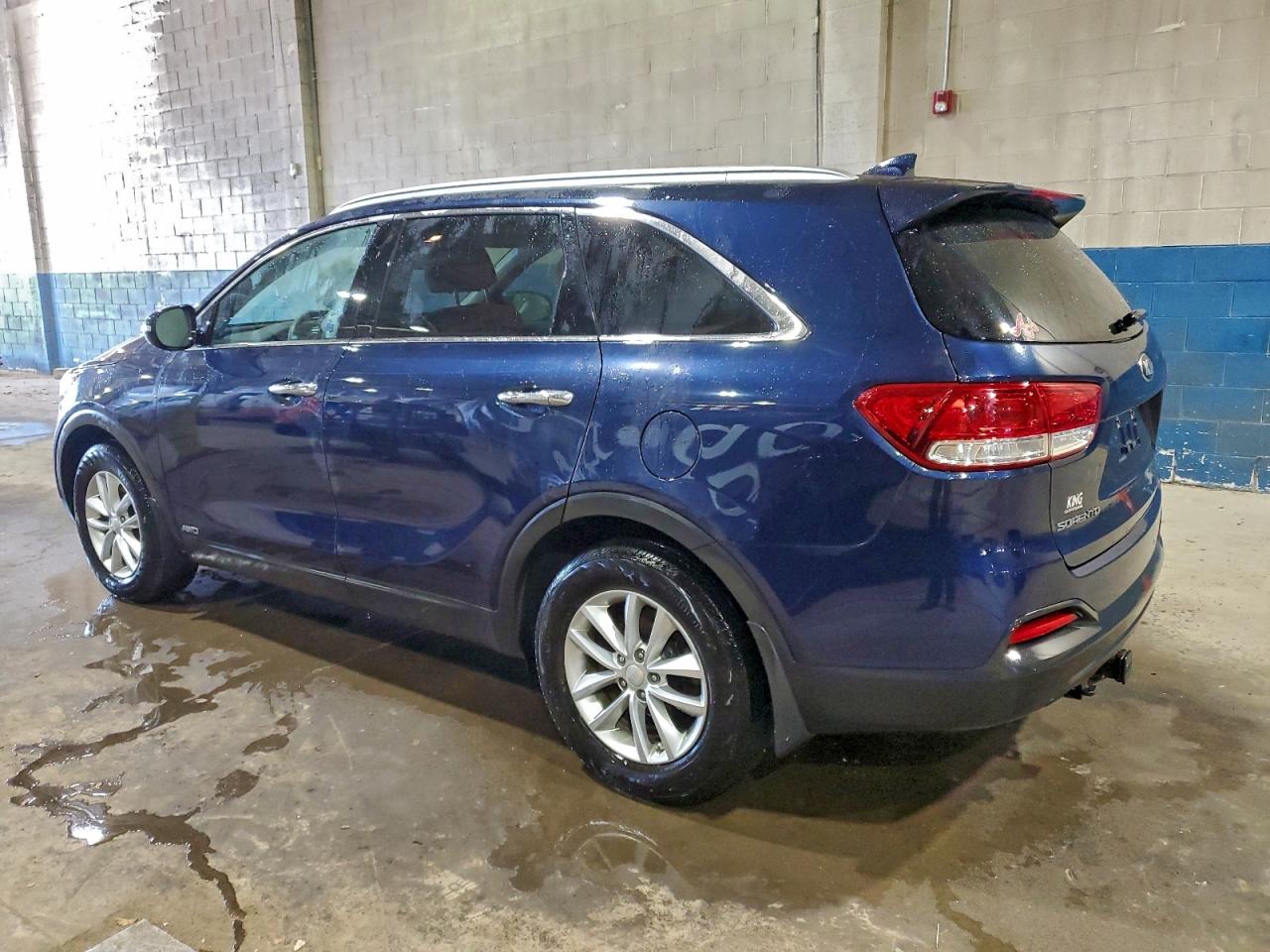 Kia Sorento Lx Image 2