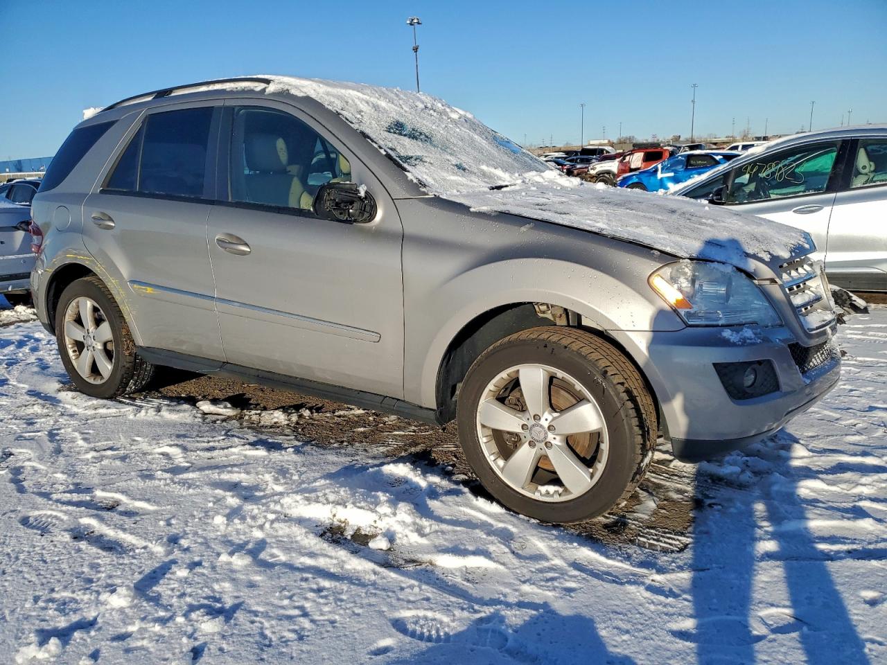 Mercedes-Benz M-Class 350 Image 5