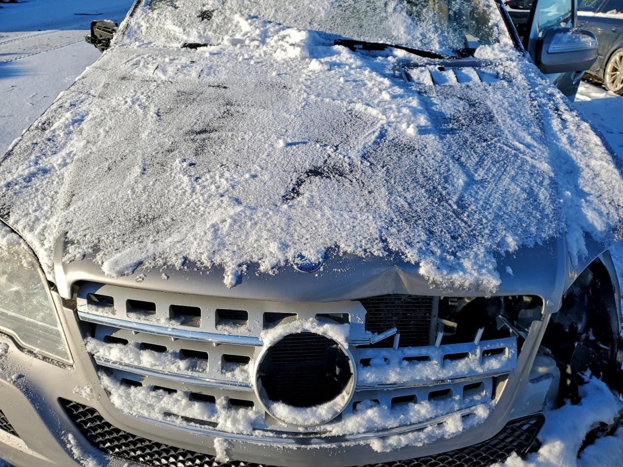 Mercedes-Benz M-Class 350 Image 10