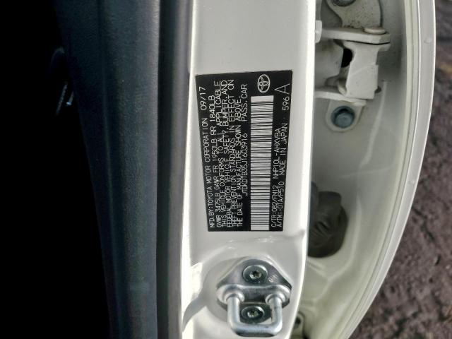 Toyota Prius Image 10