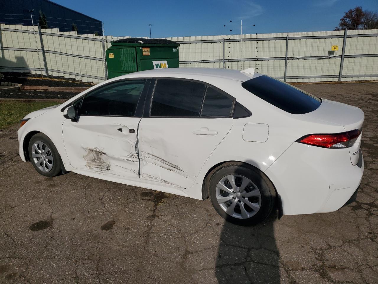 Toyota Corolla Le Image 2