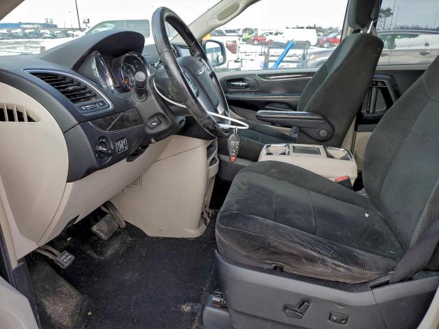 Chrysler Minivan Touring Image 12