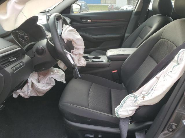 Nissan Altima Sv Image 10