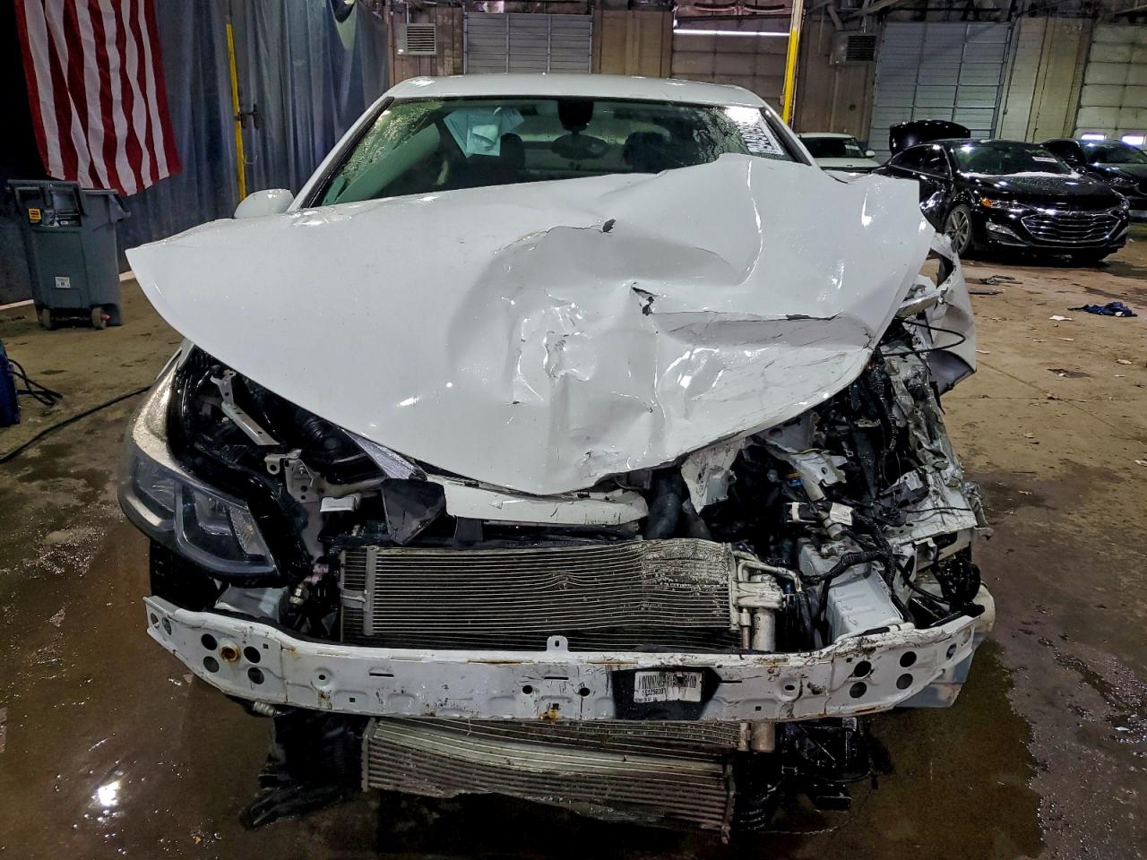 Chevrolet Cruze Ls Image 2