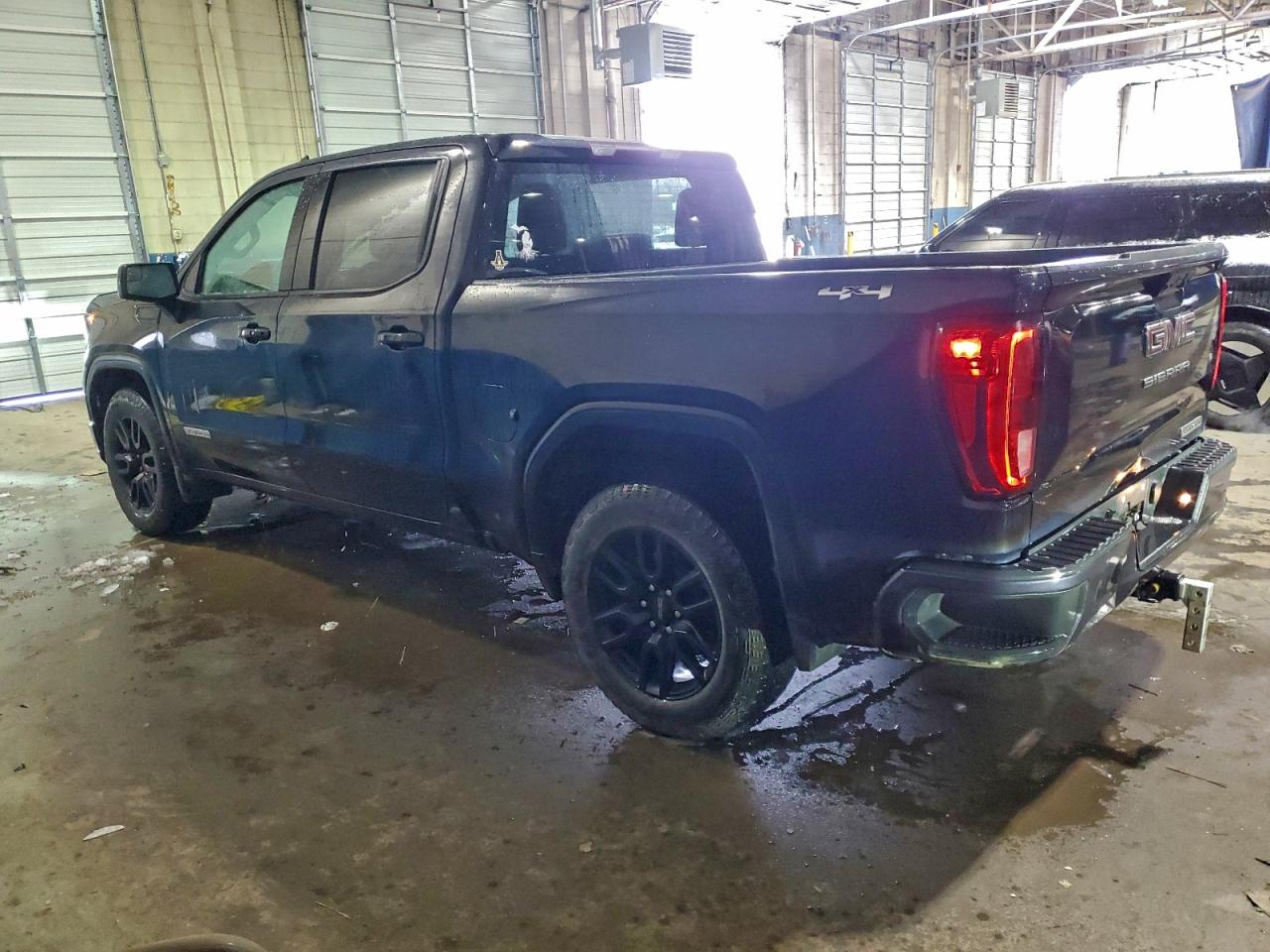 GMC Sierra K1500 Elevation-l Image 8