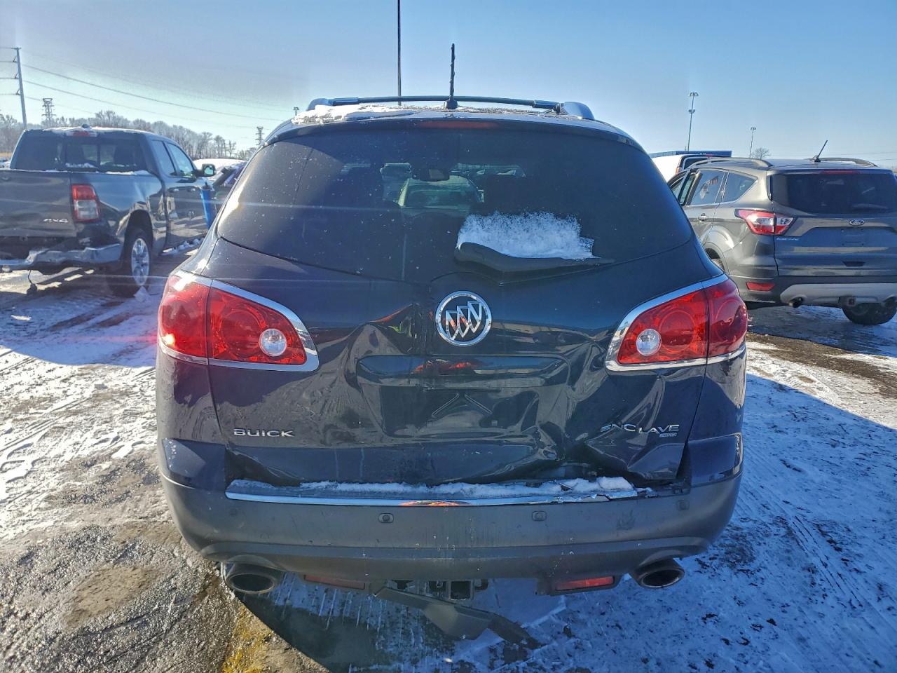 Buick Enclave Image 11