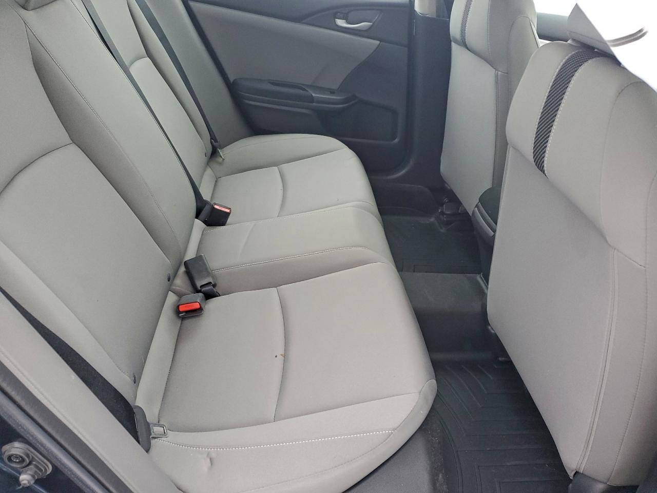 Honda Civic Lx Image 8