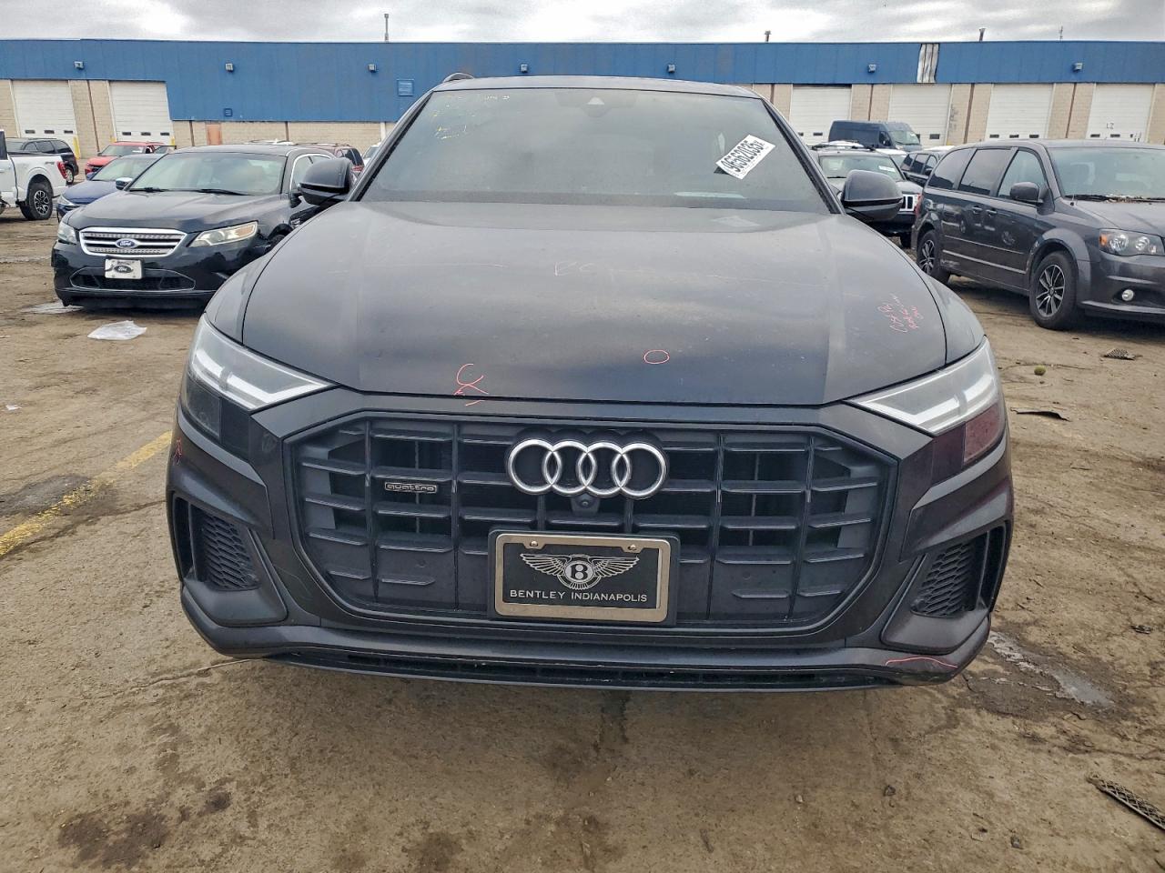 Audi Q8 Premium Plus S-line Image 11