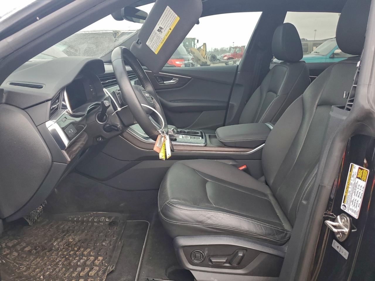 Audi Q8 Premium Plus S-line Image 5