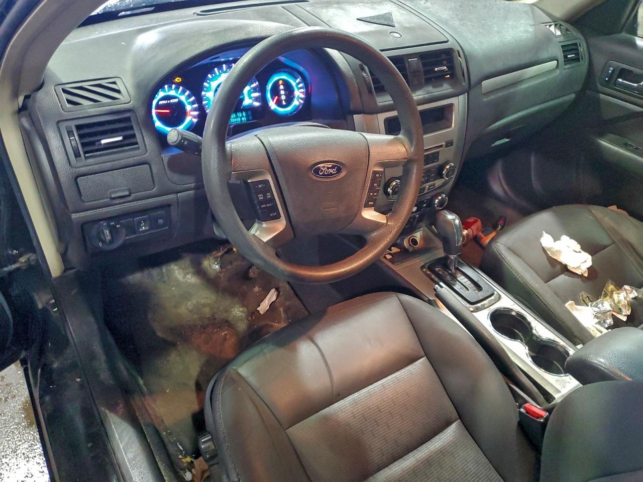 Ford Fusion Se Image 6