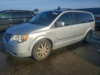  Salvage Chrysler Minivan