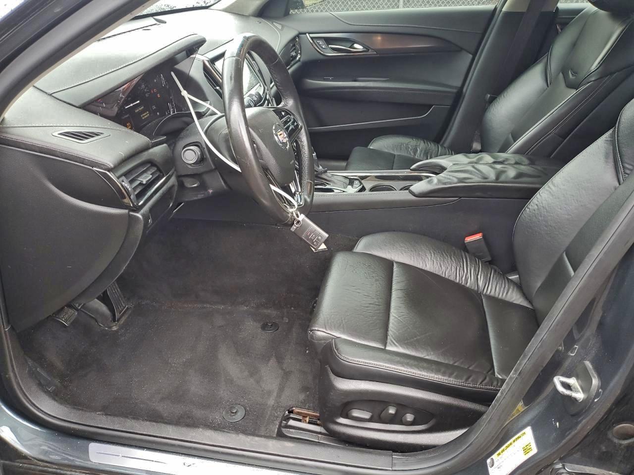 Cadillac ATS Image 12