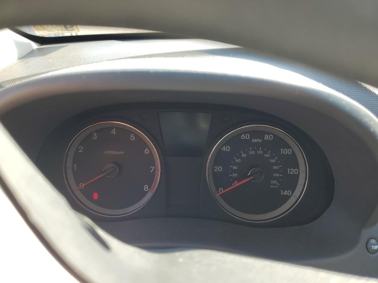 Hyundai ACCENT Se Image 6