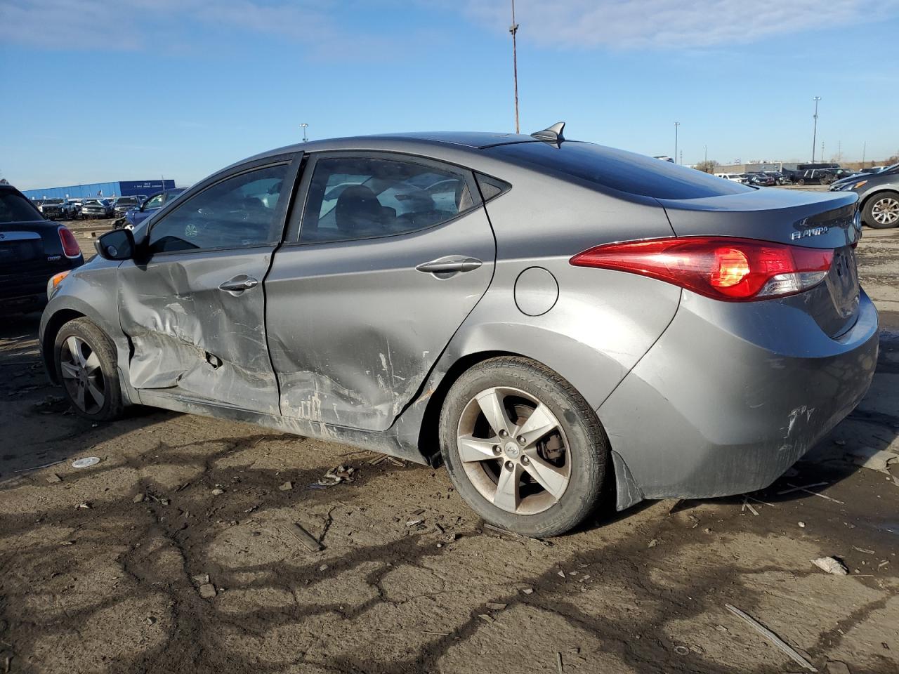 Hyundai ELANTRA Gls Image 7
