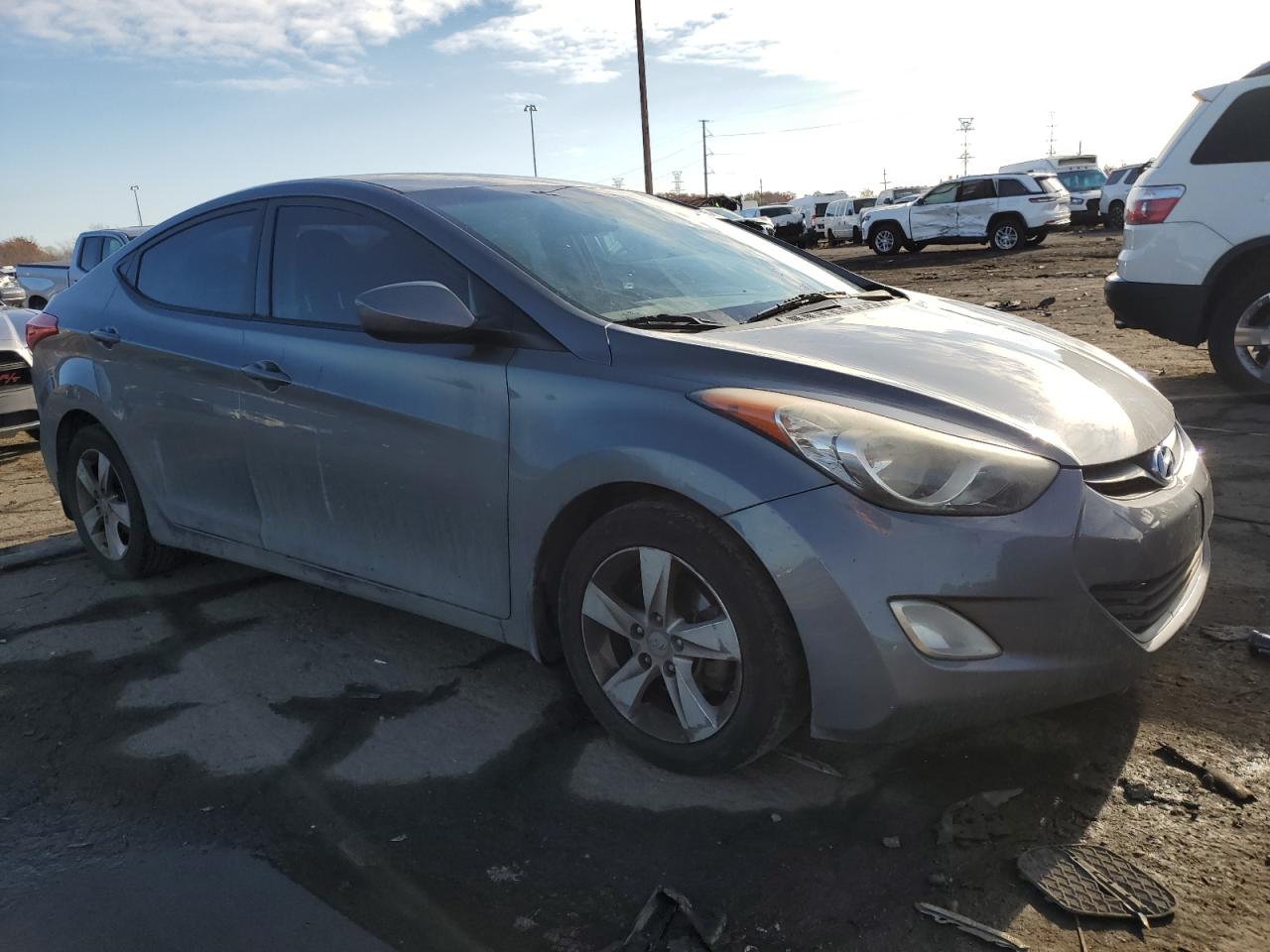 Hyundai ELANTRA Gls Image 2