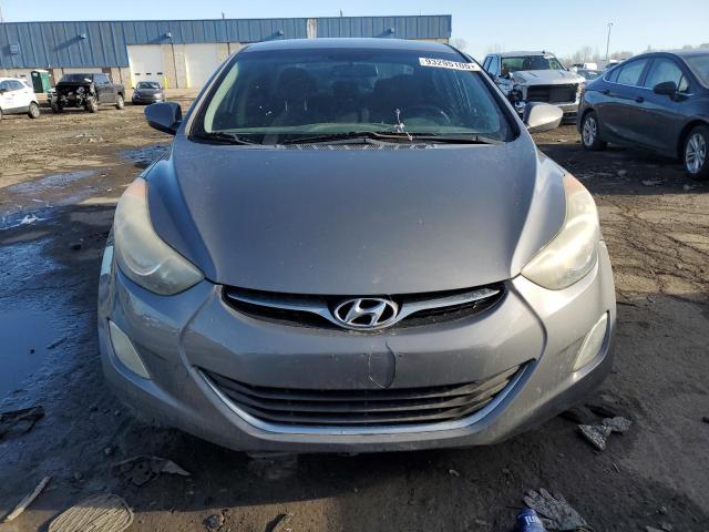 Hyundai ELANTRA Gls Image 9