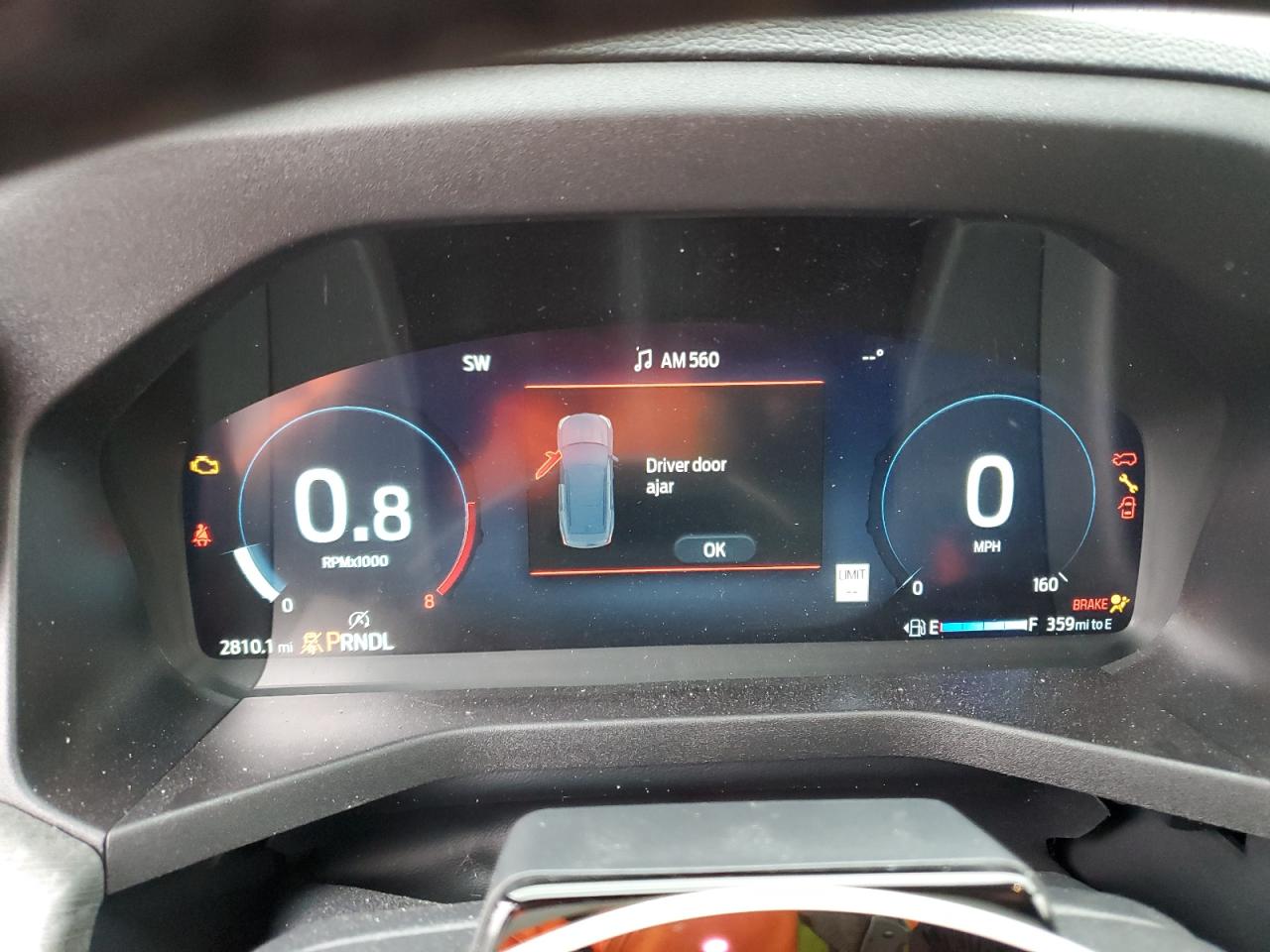 Ford Explorer Platinum Image 11