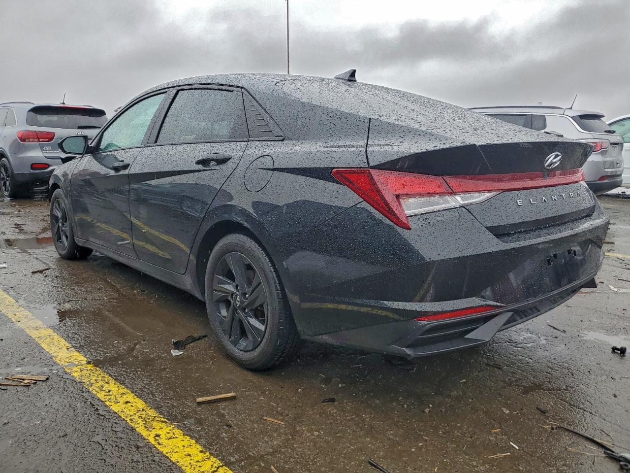 Hyundai ELANTRA Sel Image 11