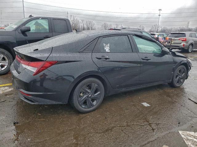 Hyundai ELANTRA Sel Image 4