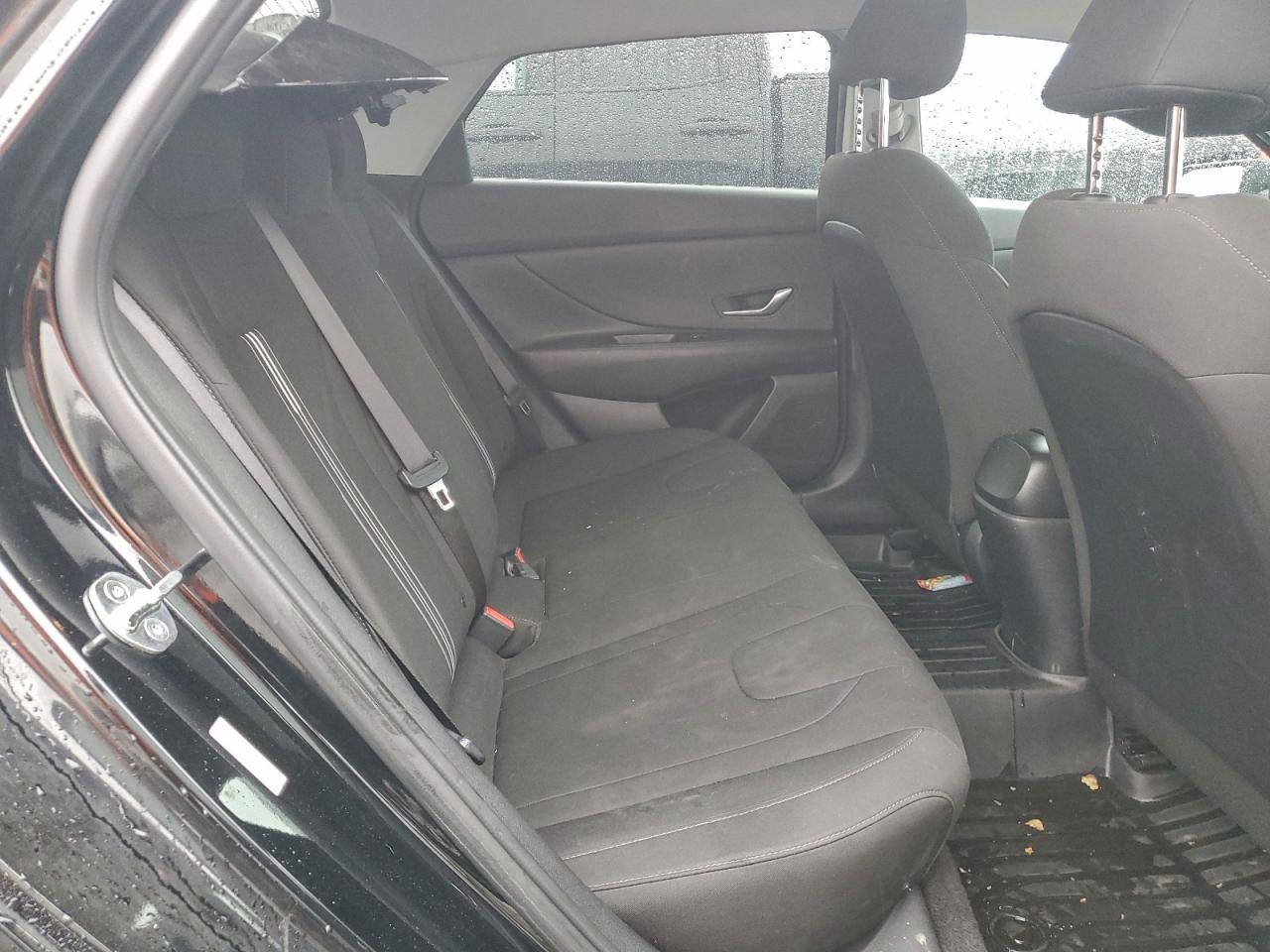 Hyundai ELANTRA Sel Image 6