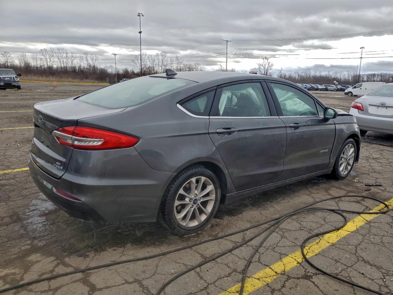 Ford Fusion Se Image 9