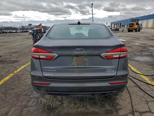 Ford Fusion Se Image 8