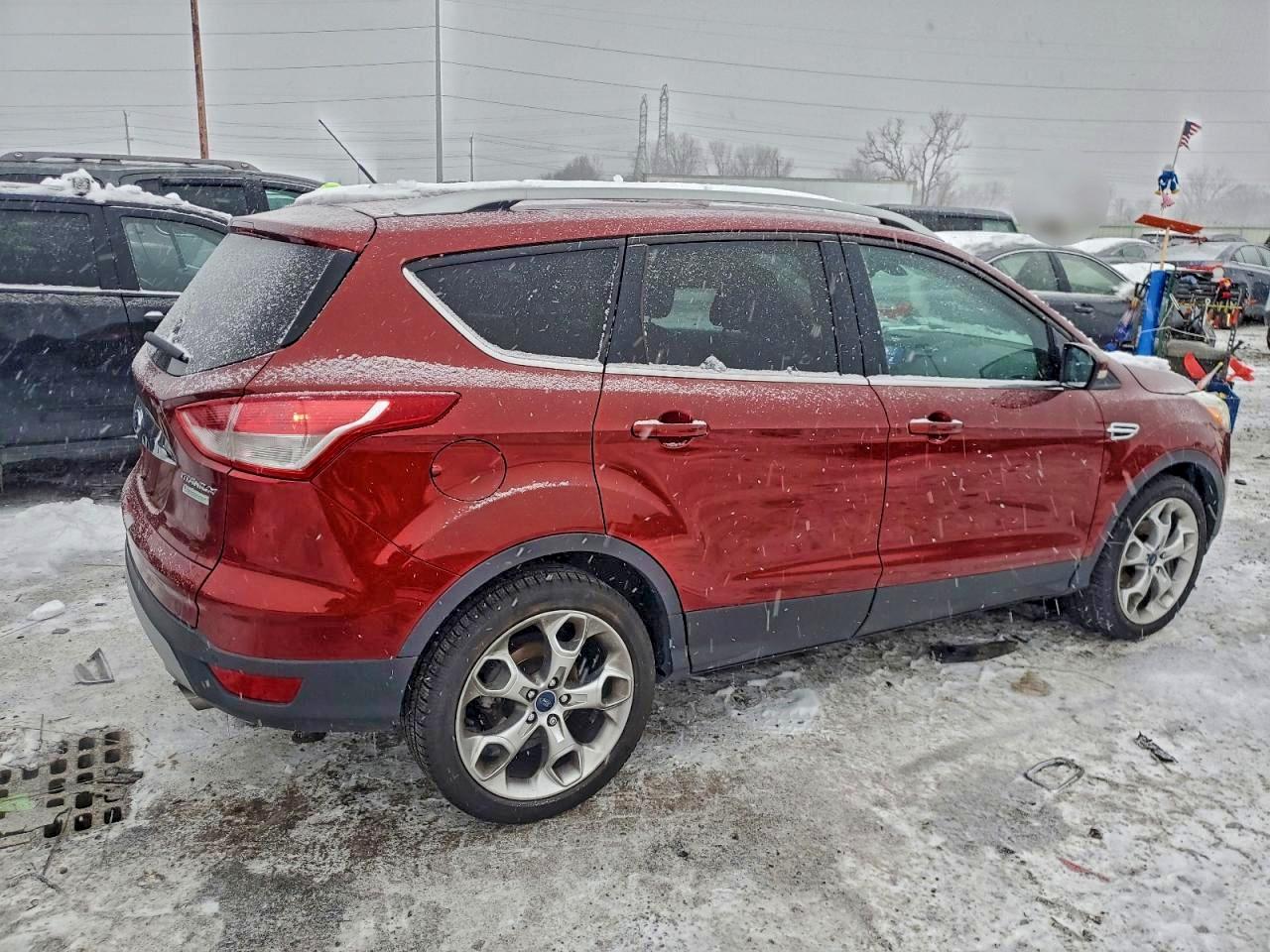 Ford Escape Titanium Image 10
