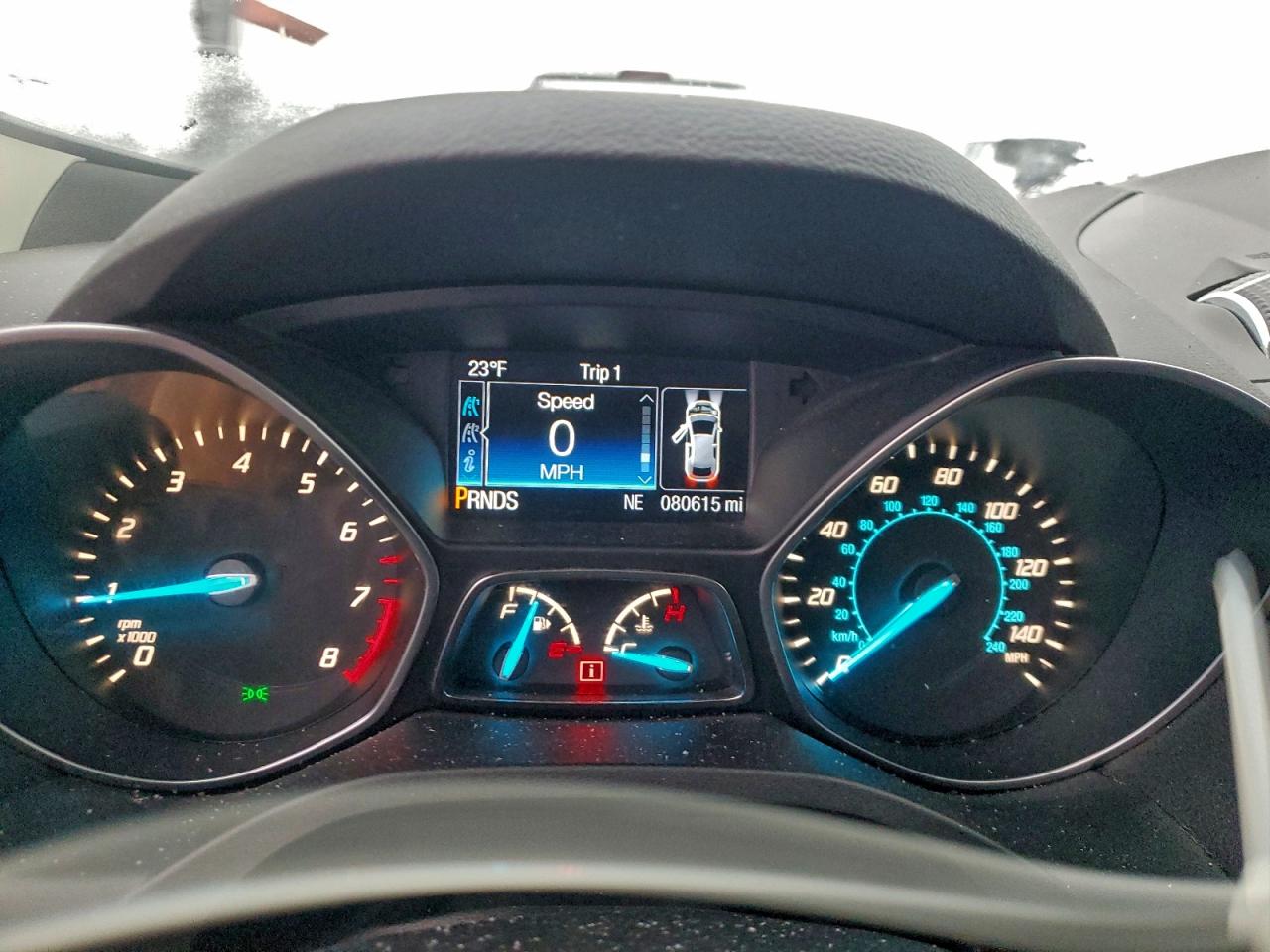 Ford Escape Titanium Image 3