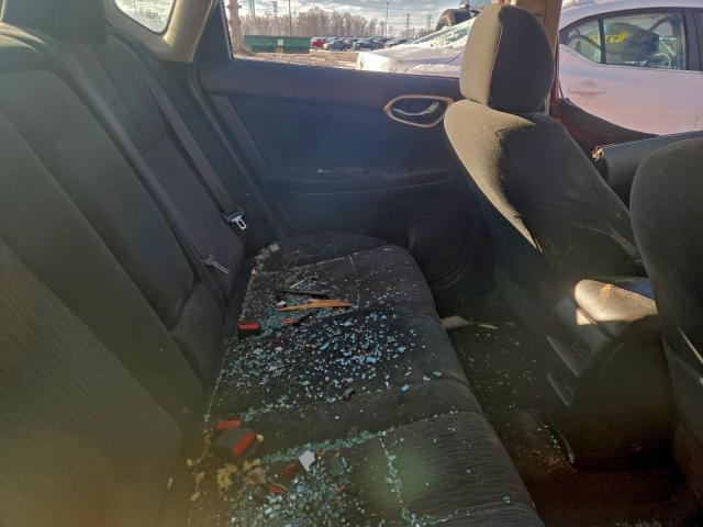 Nissan Sentra S Image 10