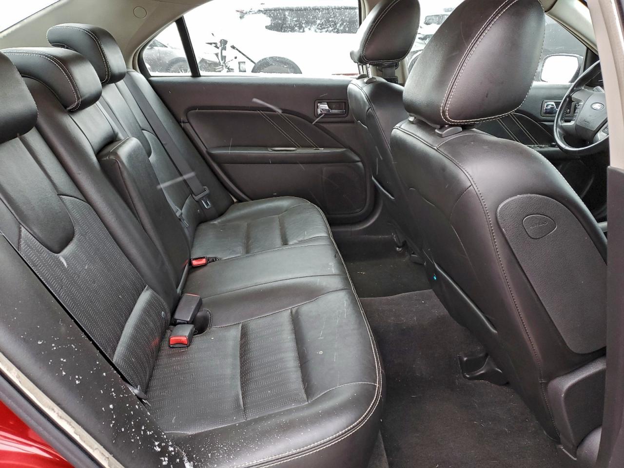 Ford Fusion Sport Image 8