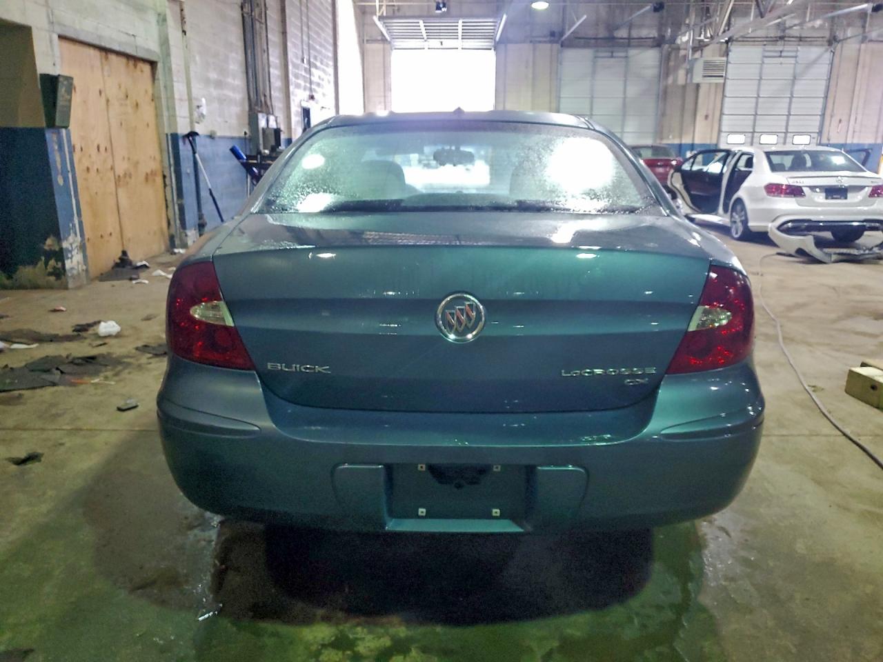 Buick LaCrosse Cx Image 8