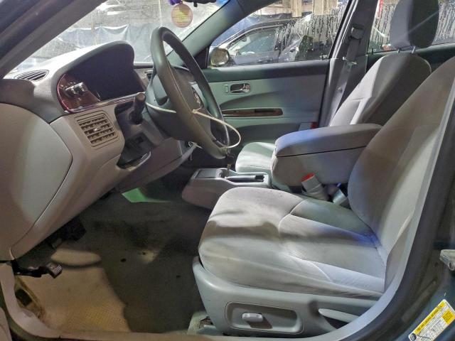 Buick LaCrosse Cx Image 7