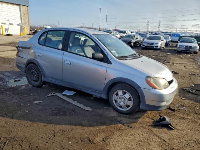 Toyota ECHO Image 12