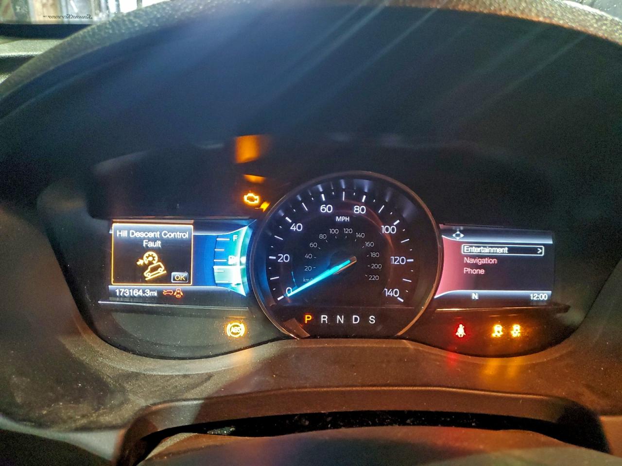 Ford Explorer Xlt Image 4