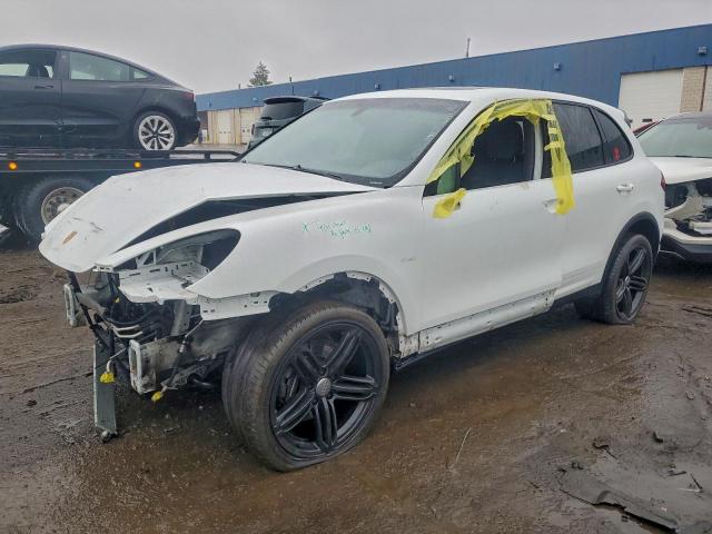  Salvage Porsche Cayenne