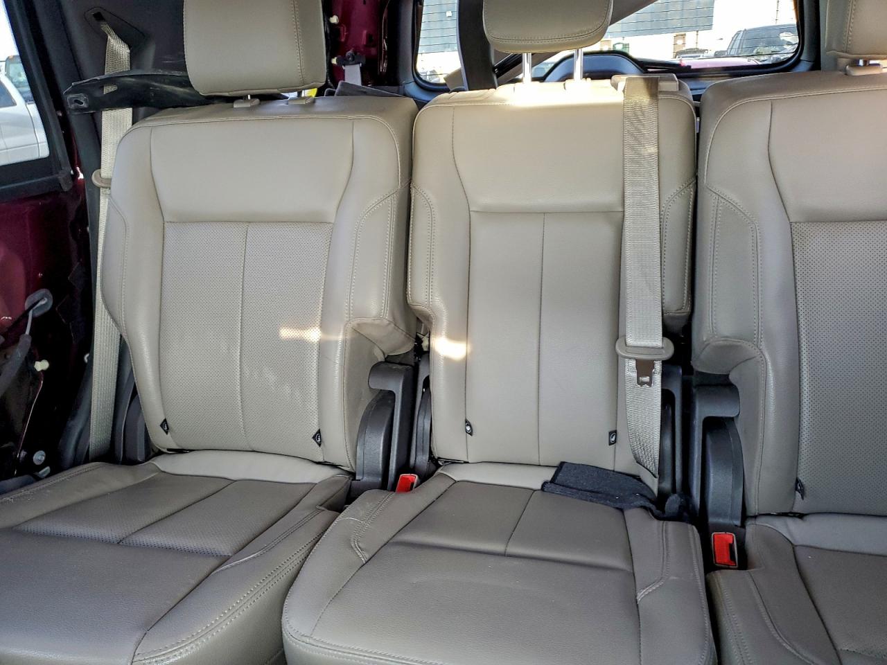 Ford Expedition Xlt Image 5