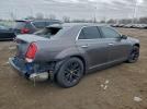 Chrysler 300 Image 2