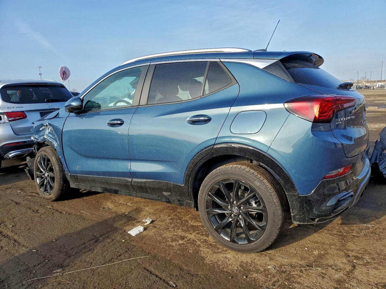 Buick Encore Sport Touring Image 3