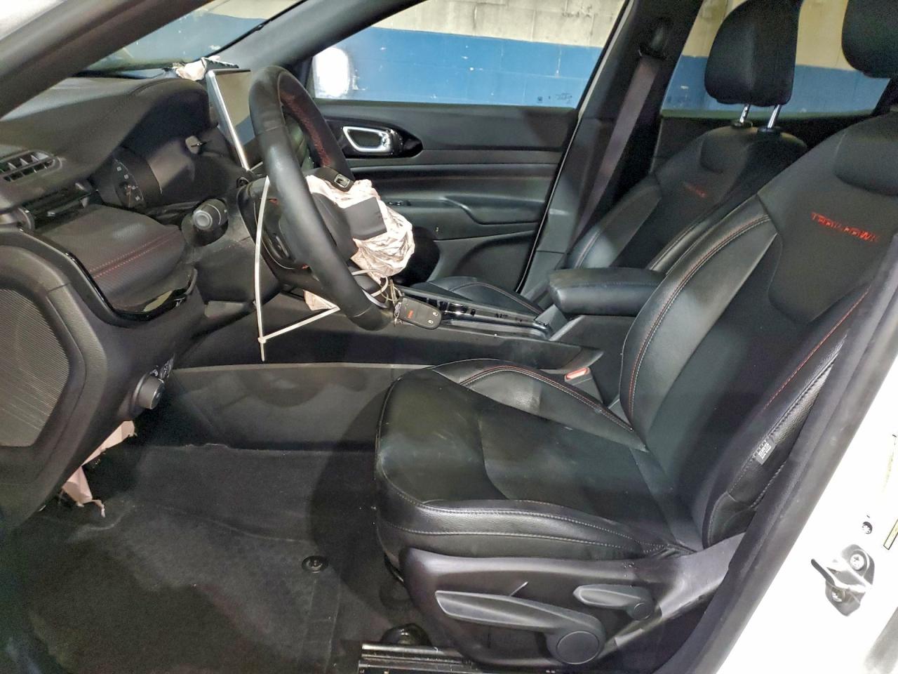 Jeep Compass Trailhawk Image 5