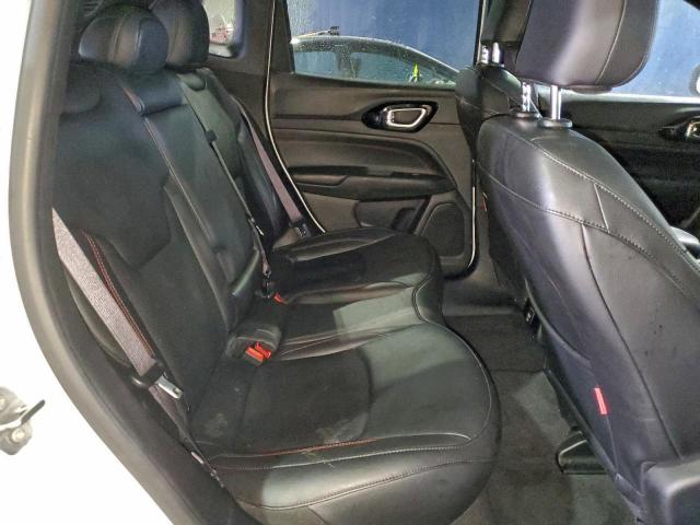 Jeep Compass Trailhawk Image 3