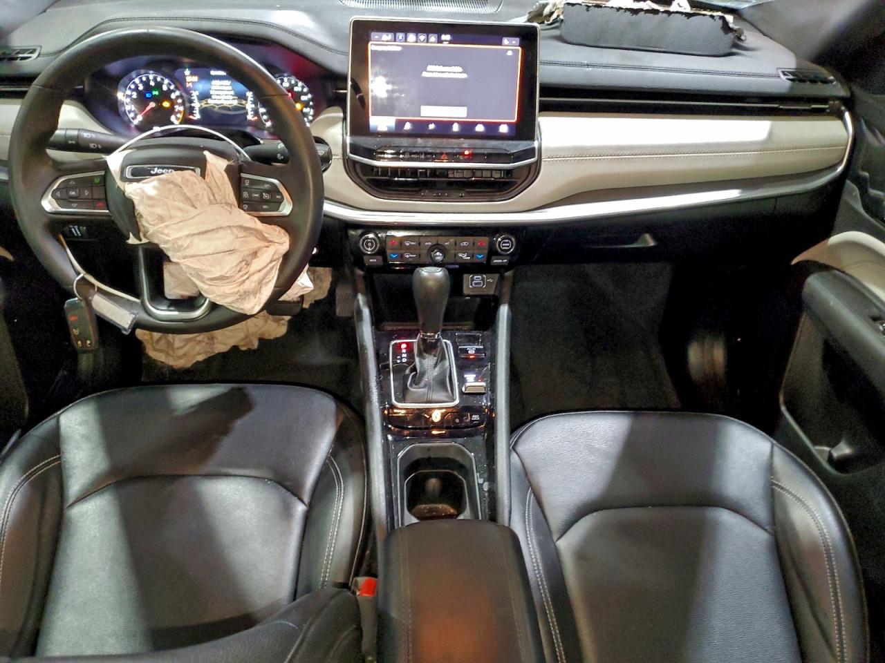 Jeep Compass Limited Image 4