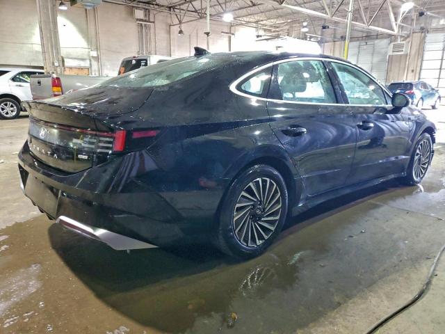 Hyundai SONATA Hybrid Image 7