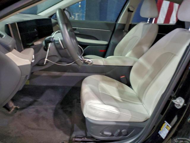 Hyundai SONATA Hybrid Image 12